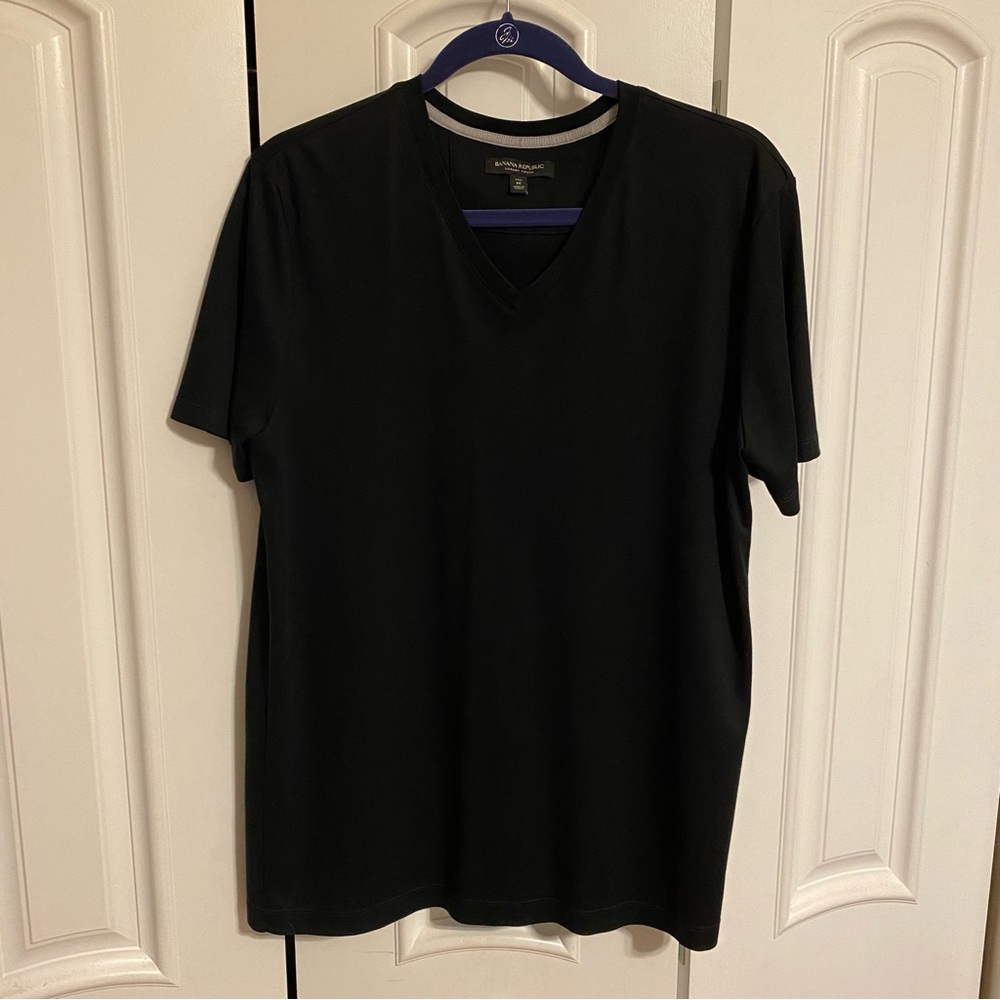 Banana Republic Luxury Touch V Neck T Shirt